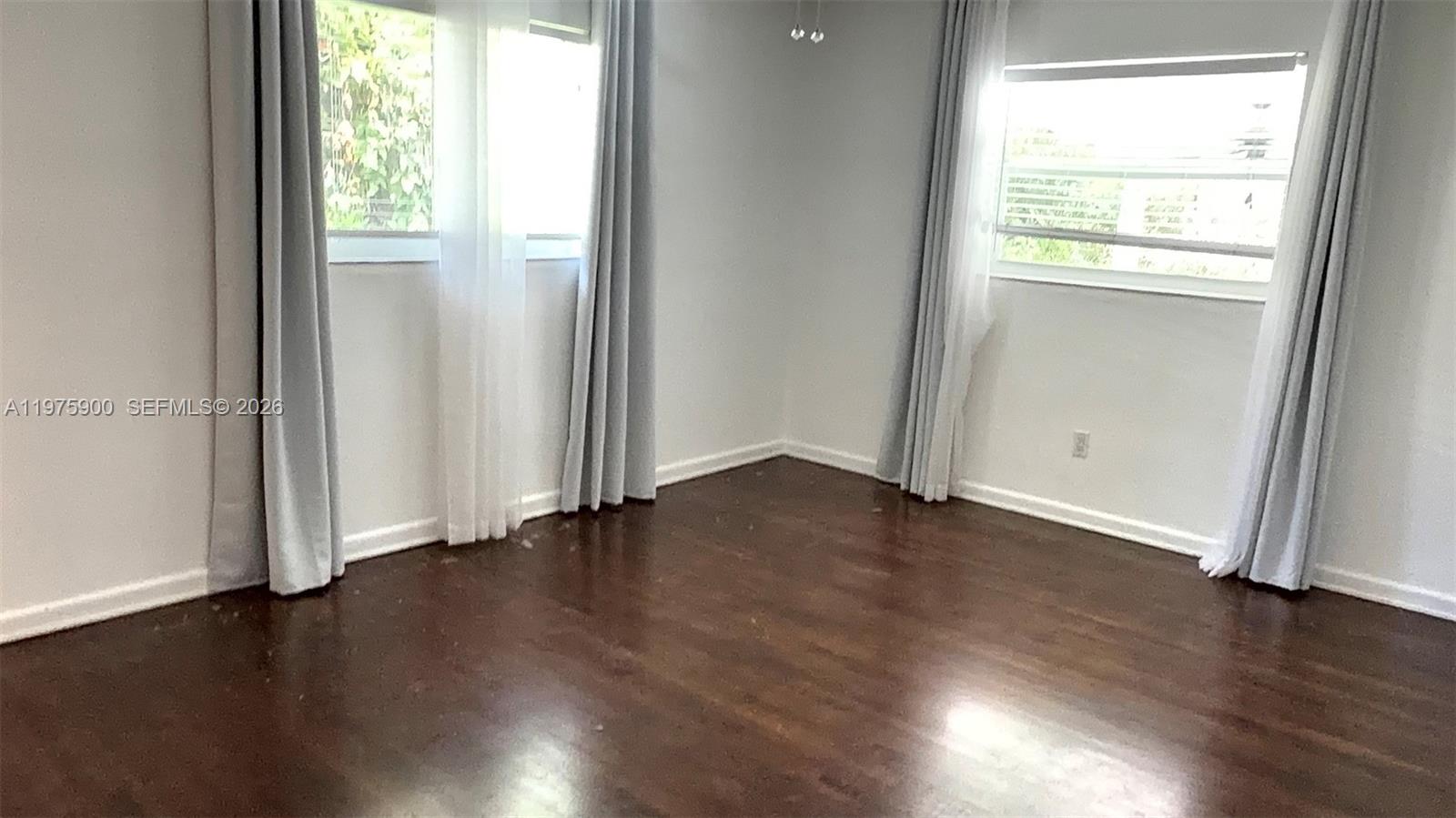 1420 Baracoa Ave, Coral Gables FL 33146
