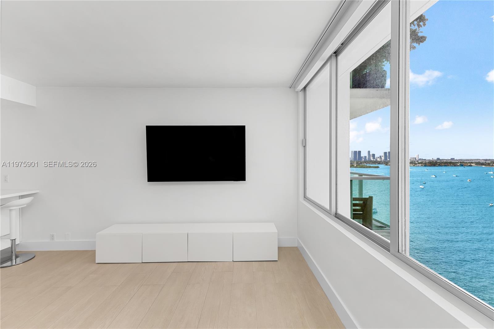 1000 West Ave #1522, Miami Beach FL 33139