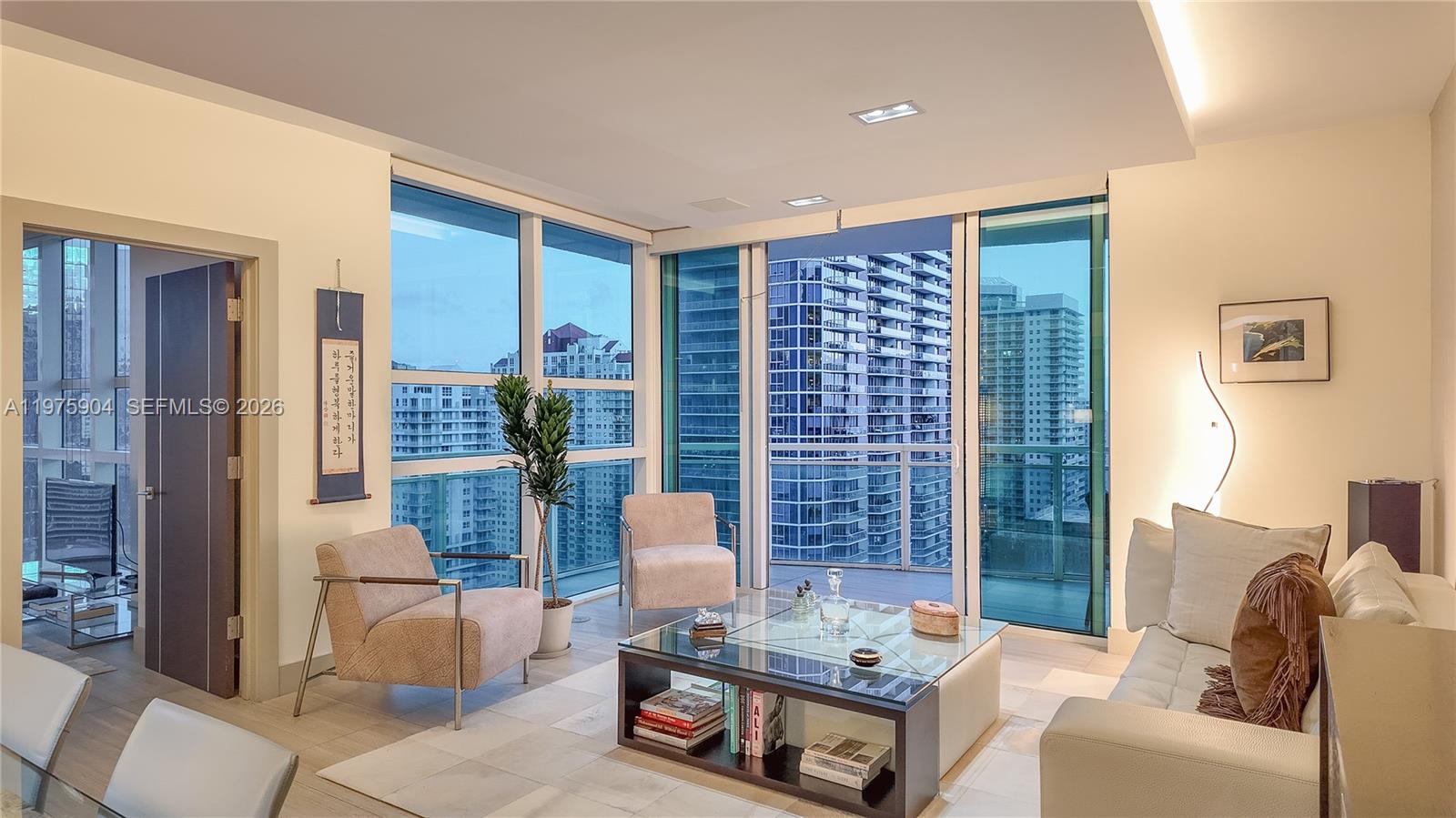 951 Brickell Ave #2910, Miami FL 33131
