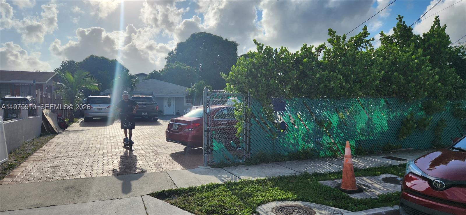 150 NW 17th Ct, Miami FL 33125