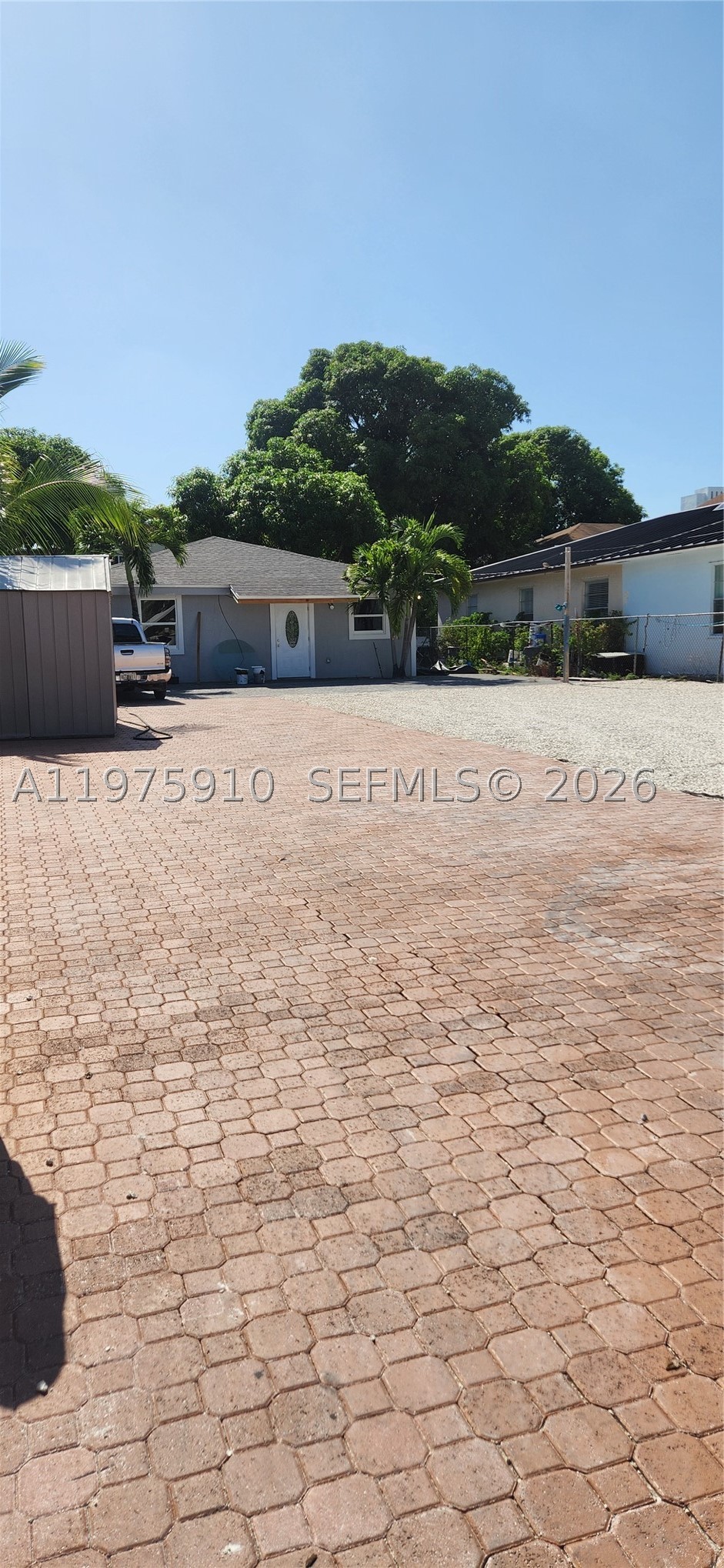 150 NW 17th Ct, Miami FL 33125