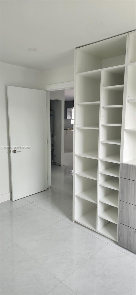 150 NW 17th Ct, Miami FL 33125