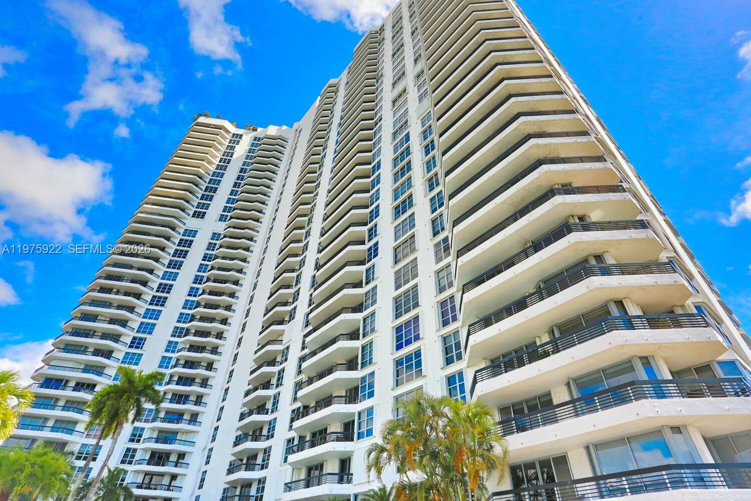 3530 Mystic Pointe Dr #2807, Aventura FL 33180