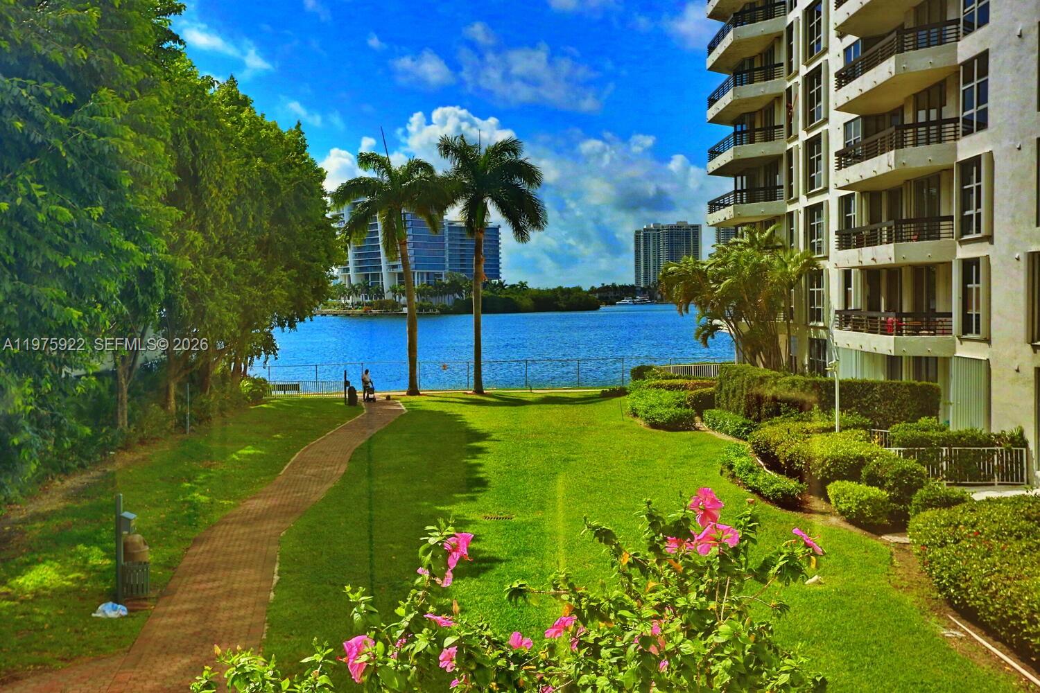 3530 Mystic Pointe Dr #2807, Aventura FL 33180