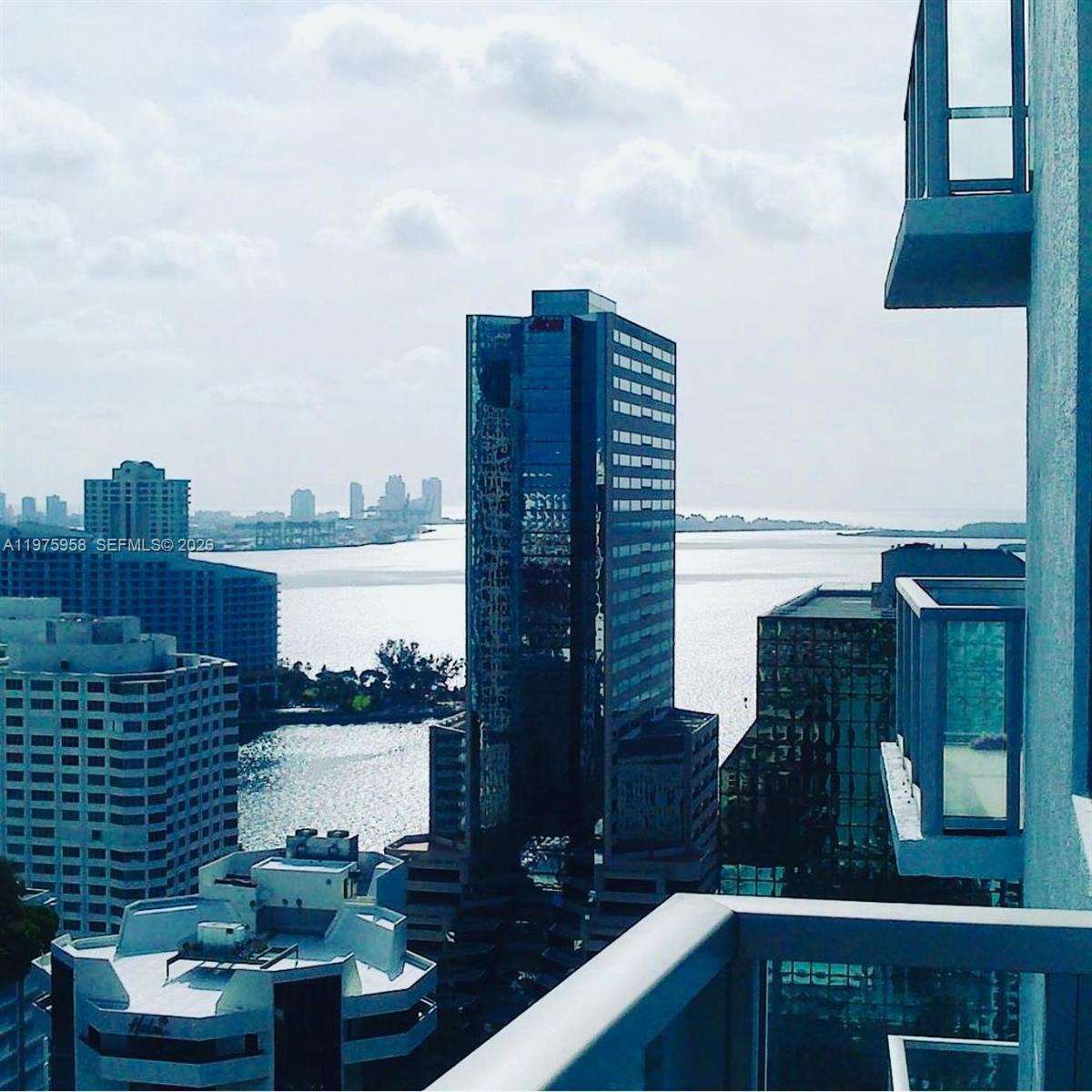 1050 BRICKELL AV #2622, Miami FL 33131