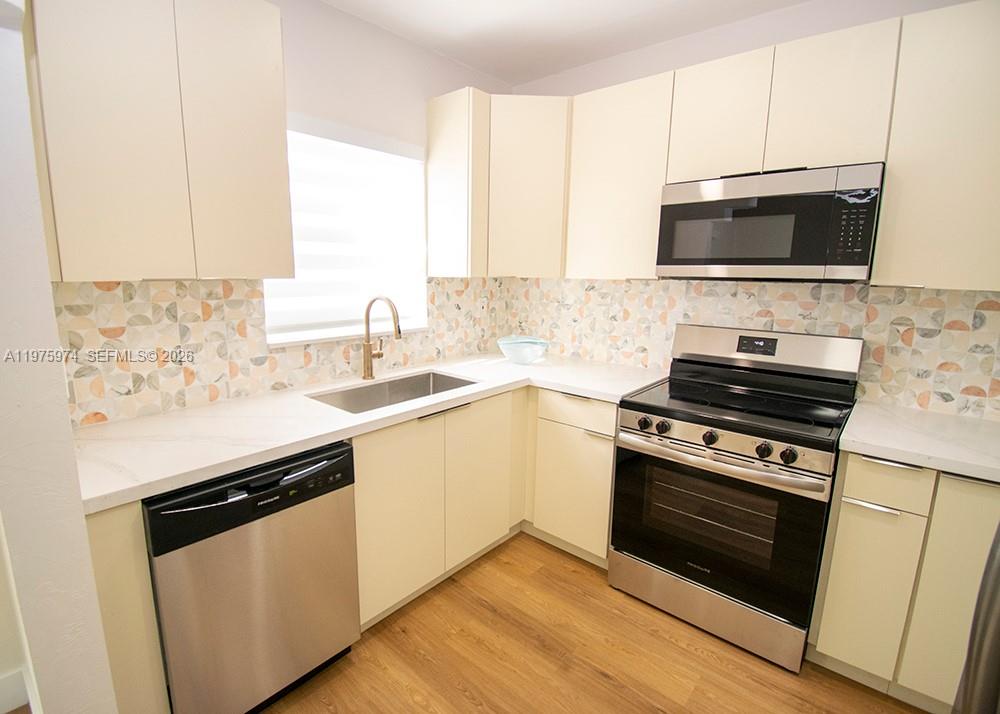 3200 SW 2nd St, Miami FL 33135