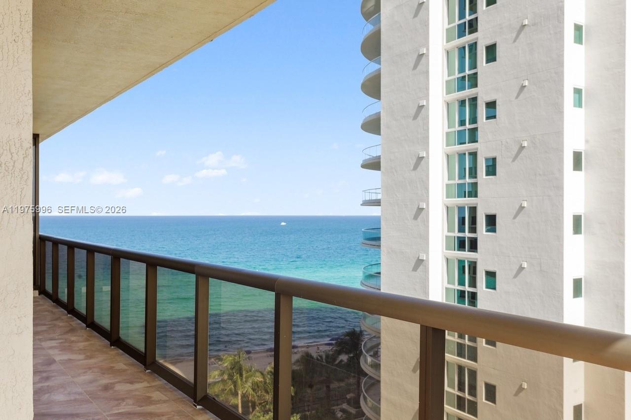 16275 Collins Ave #904, Sunny Isles Beach FL 33160