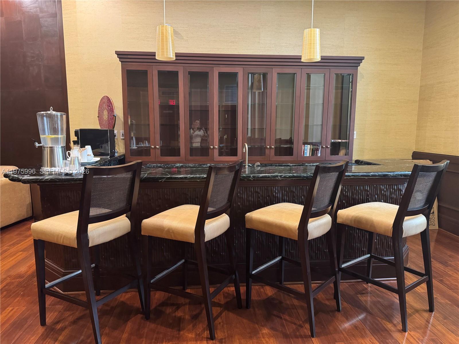 16275 Collins Ave #904, Sunny Isles Beach FL 33160