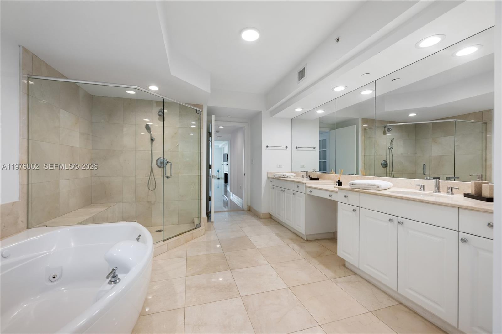 3201 NE 183rd St #2906, Aventura FL 33160