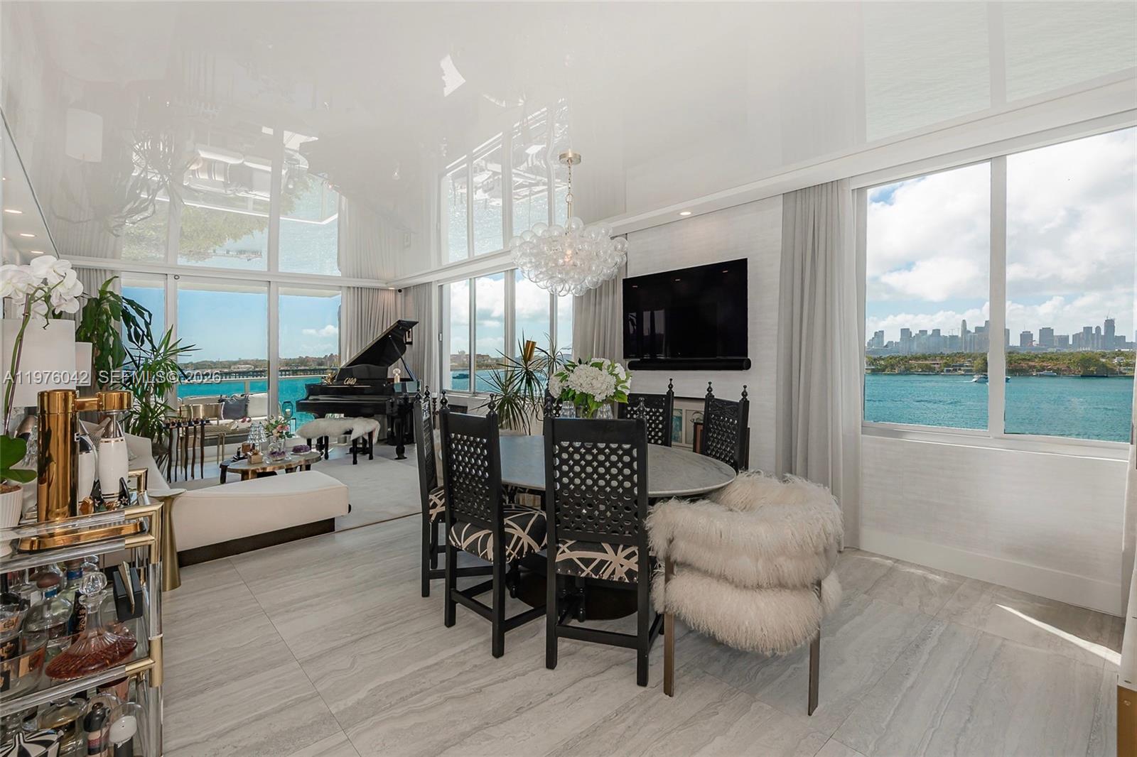 1000 West Ave #825, Miami Beach FL 33139