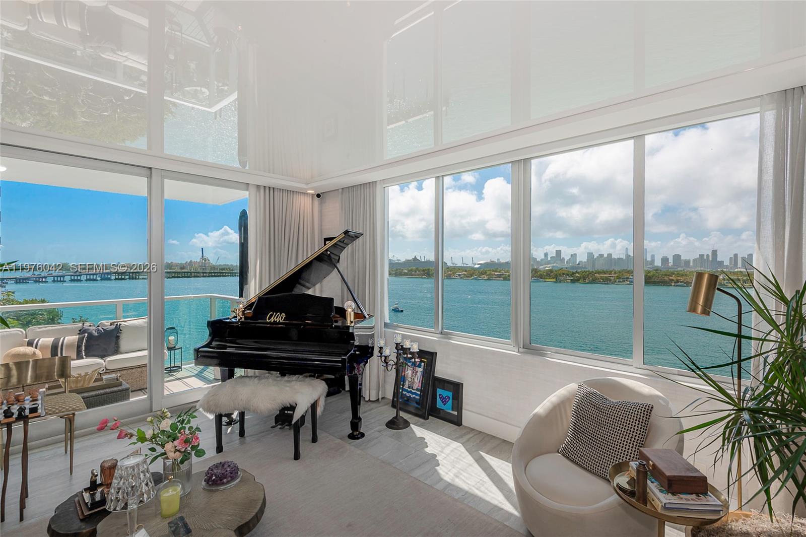 1000 West Ave #825, Miami Beach FL 33139