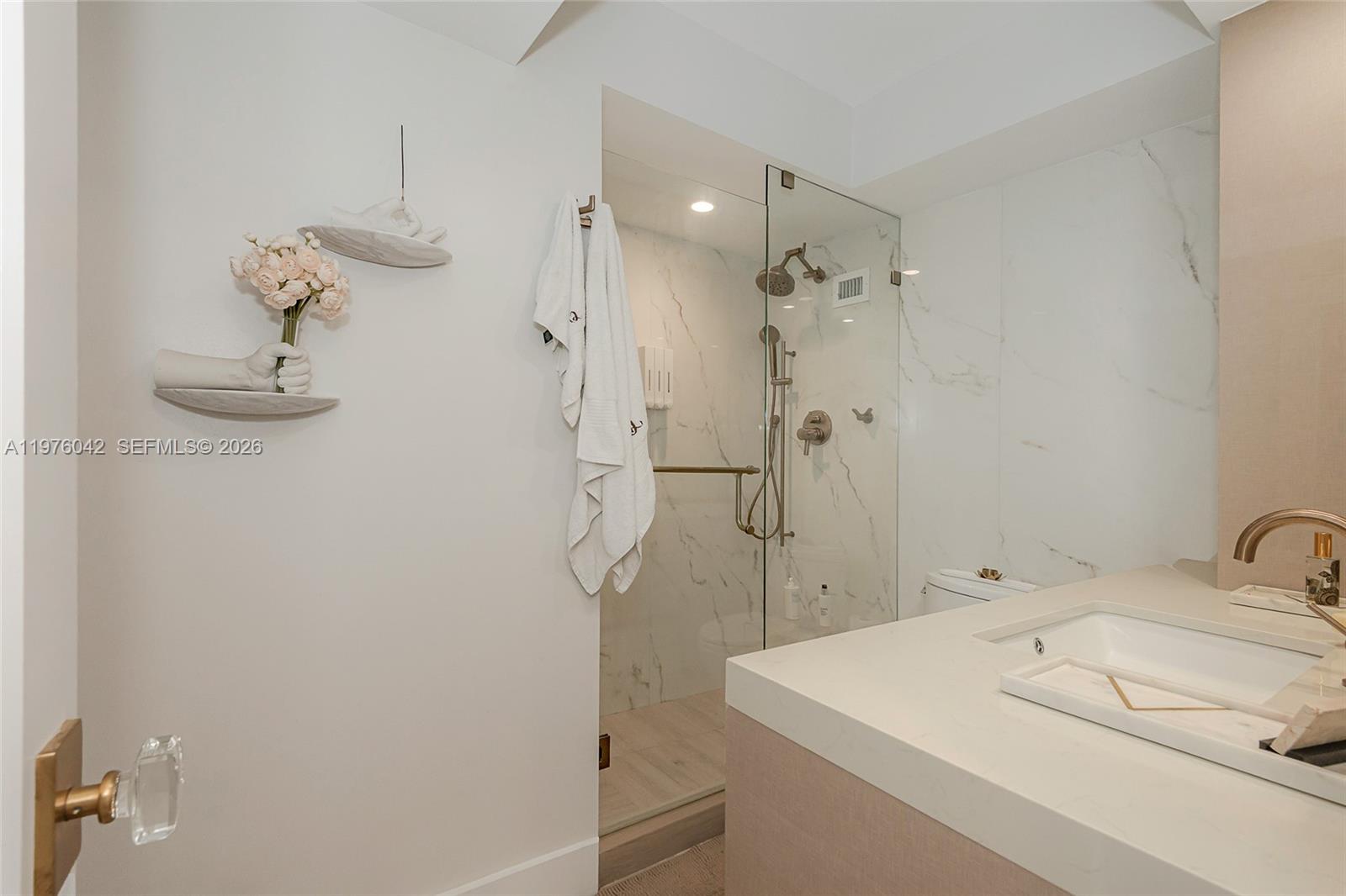 1000 West Ave #825, Miami Beach FL 33139