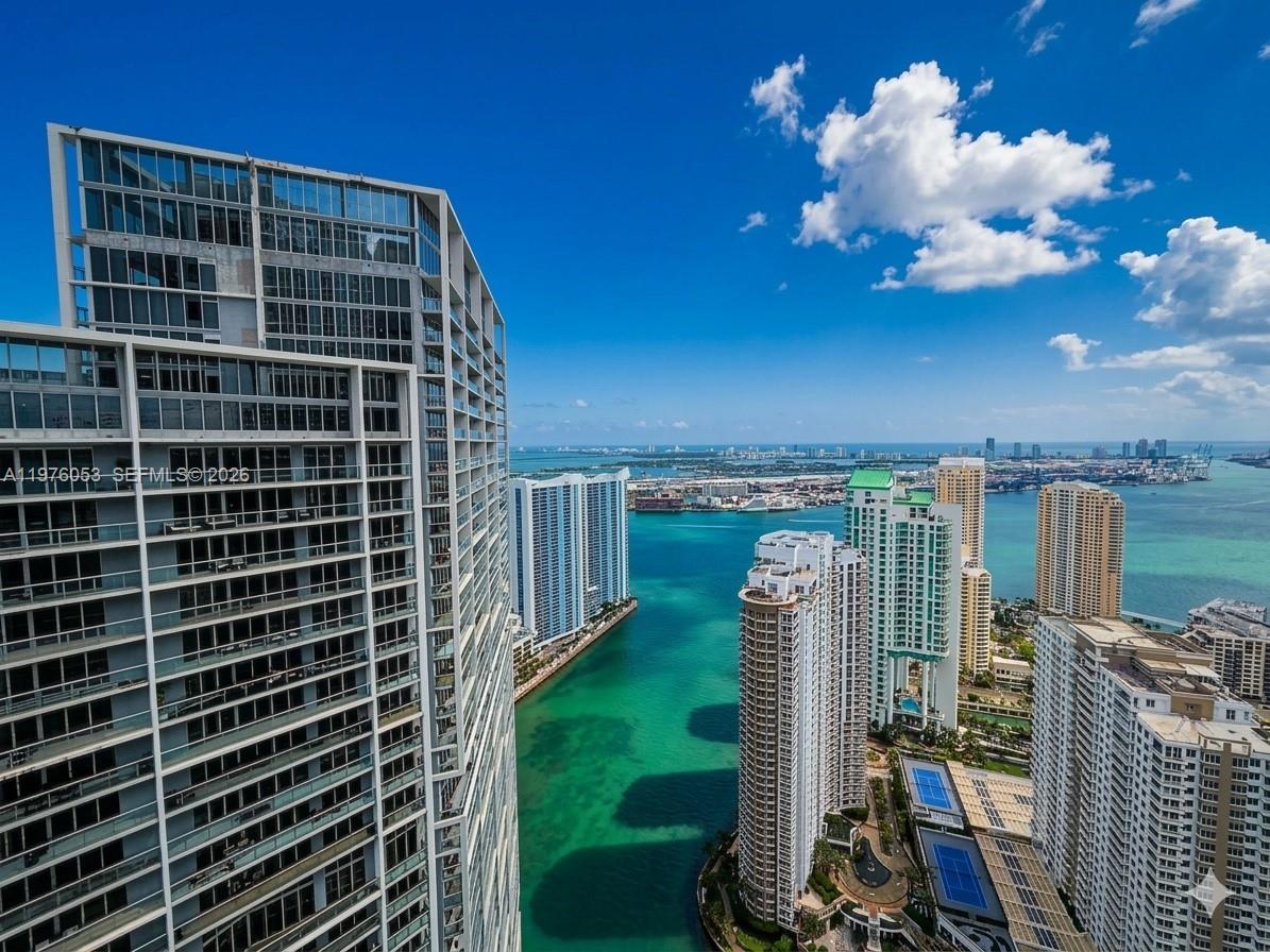 495 Brickell Ave #5306, Miami FL 33131