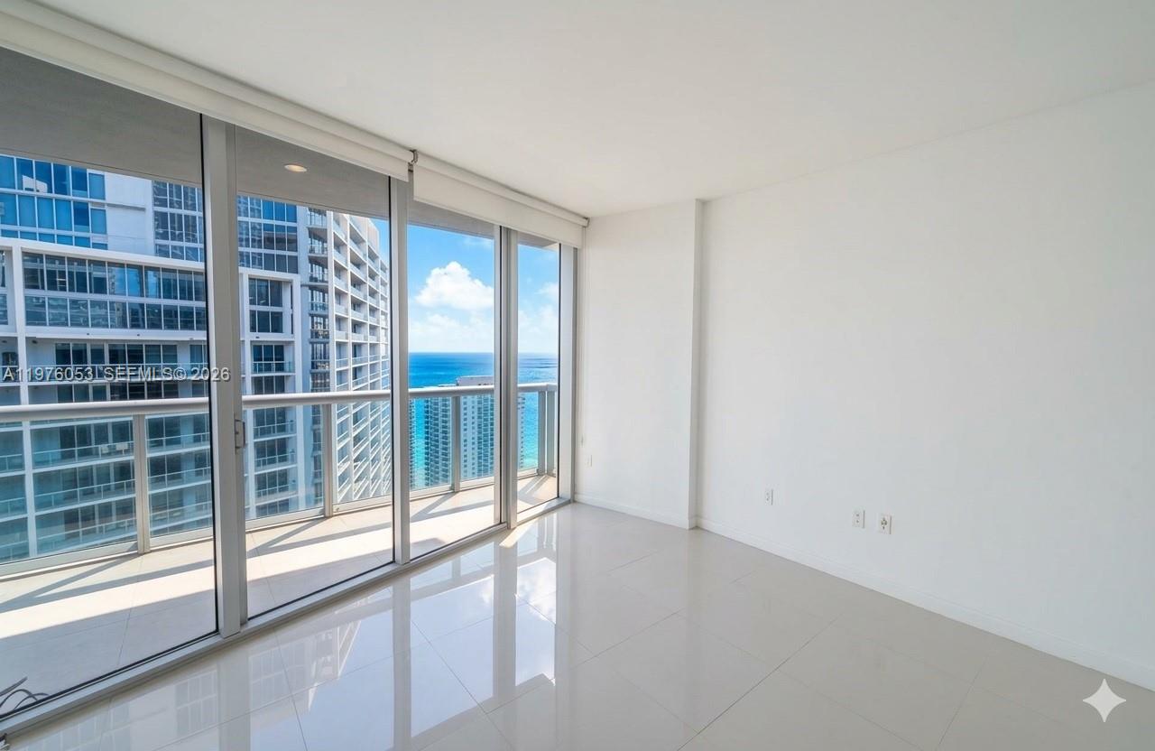 495 Brickell Ave #5306, Miami FL 33131