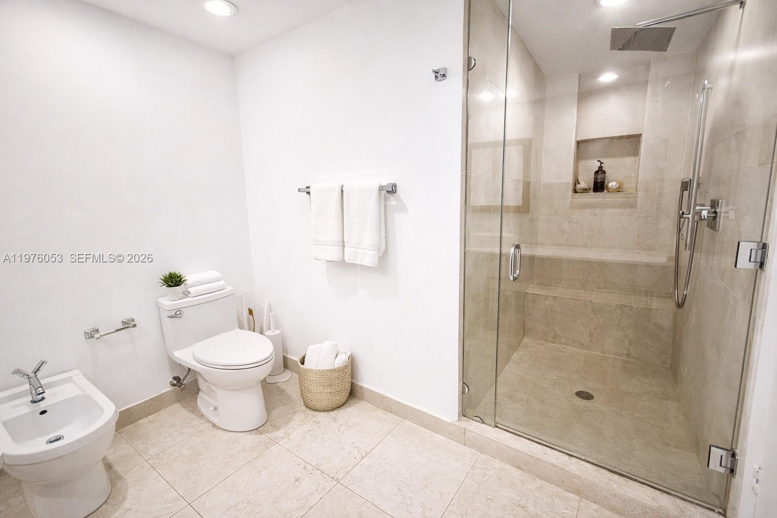 495 Brickell Ave #5306, Miami FL 33131