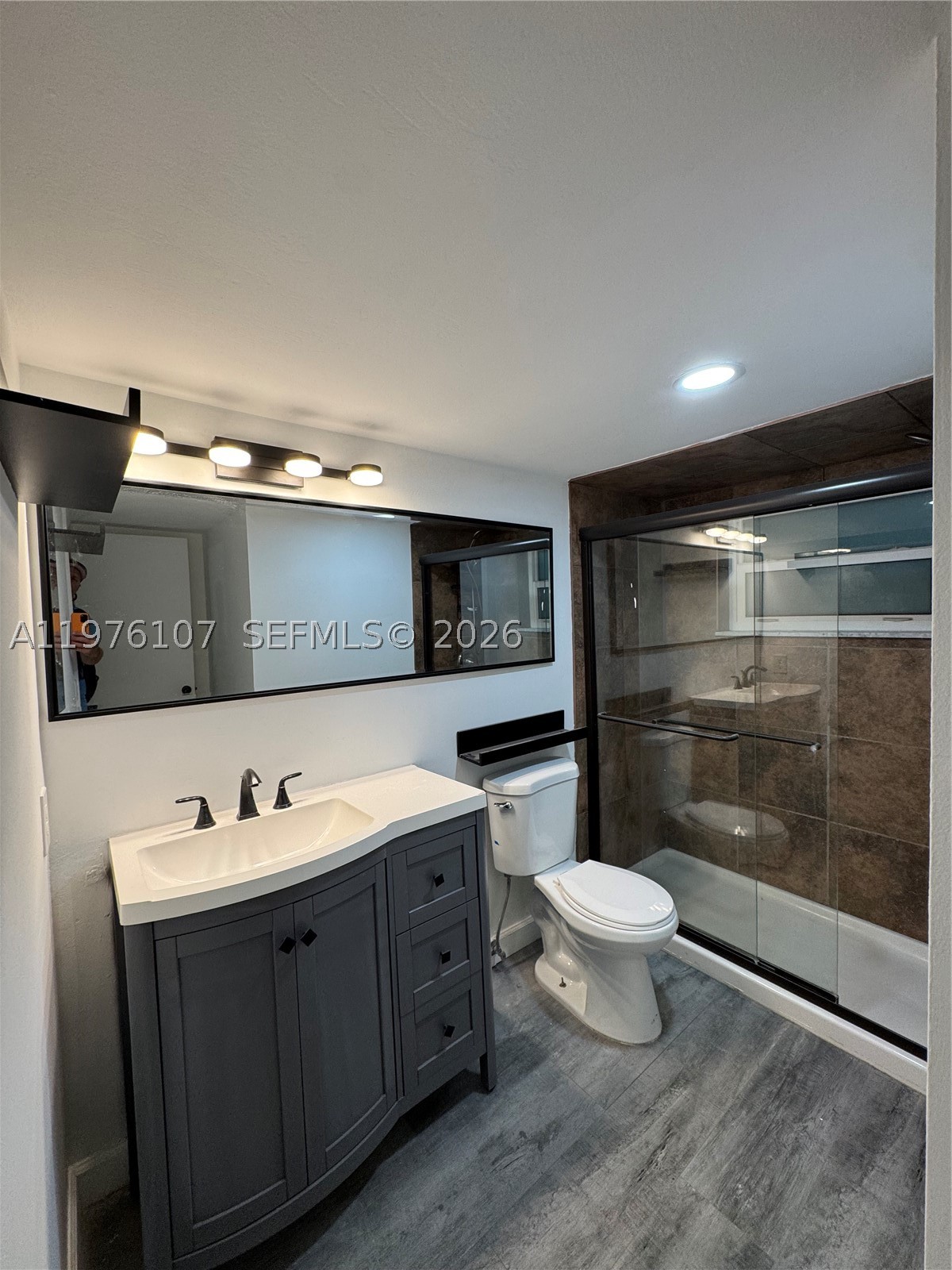 4000 NE 170th St #206, North Miami Beach FL 33160