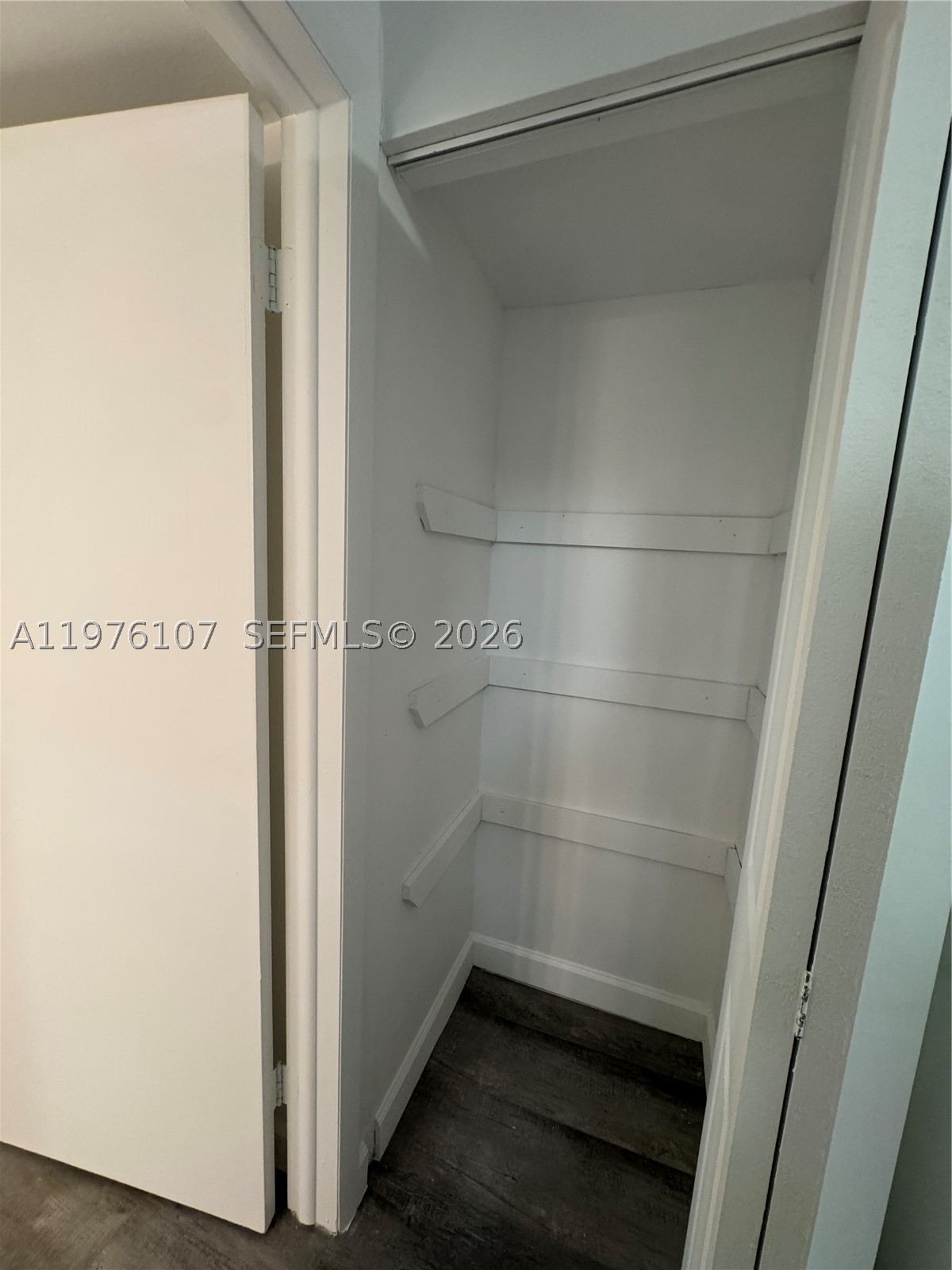4000 NE 170th St #206, North Miami Beach FL 33160