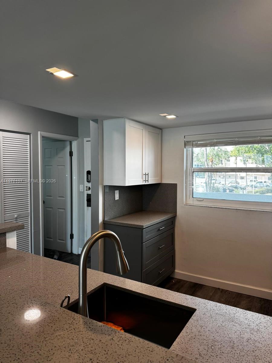 4000 NE 170th St #206, North Miami Beach FL 33160