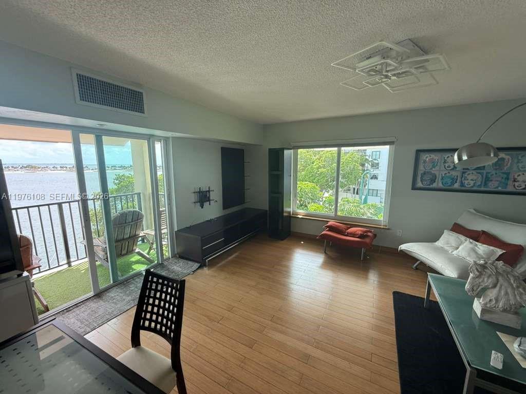 2201 Brickell Ave #98, Miami FL 33129