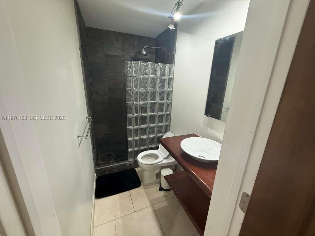 2201 Brickell Ave #98, Miami FL 33129