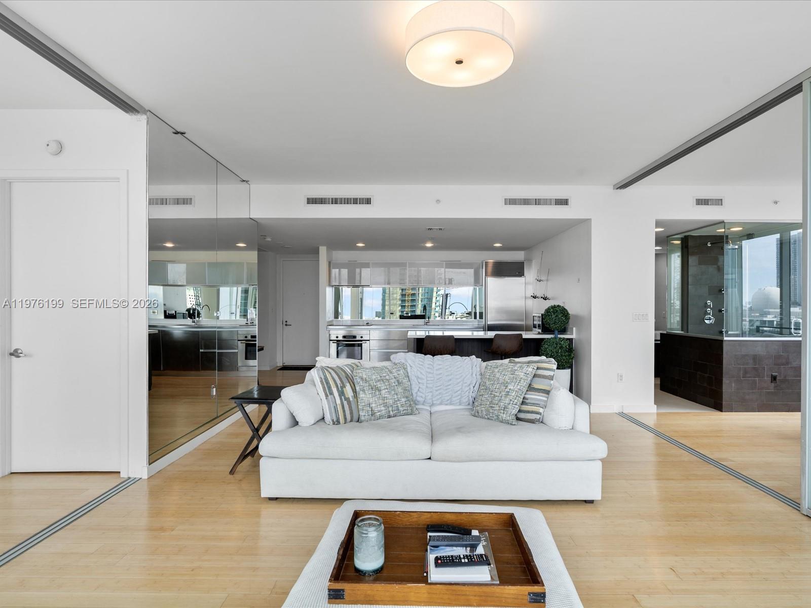 1040 Biscayne Blvd #1107, Miami FL 33132