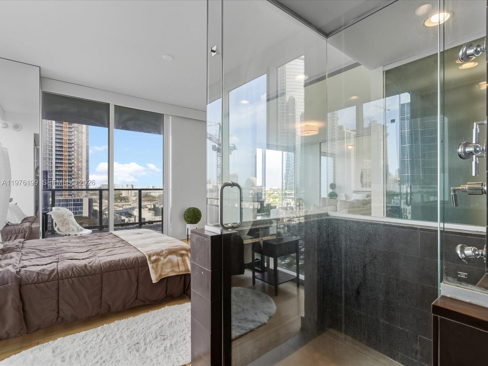 1040 Biscayne Blvd #1107, Miami FL 33132