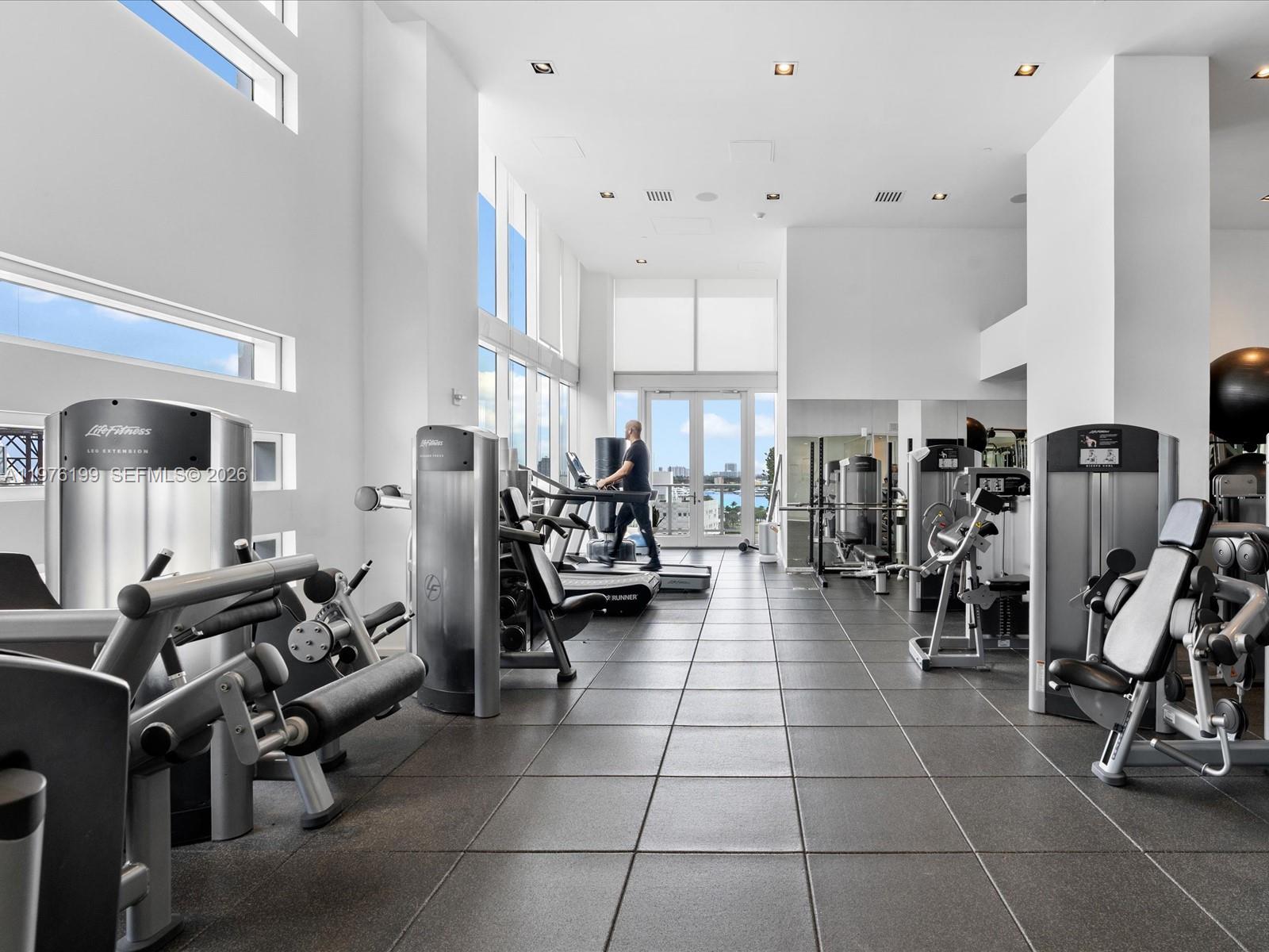 1040 Biscayne Blvd #1107, Miami FL 33132