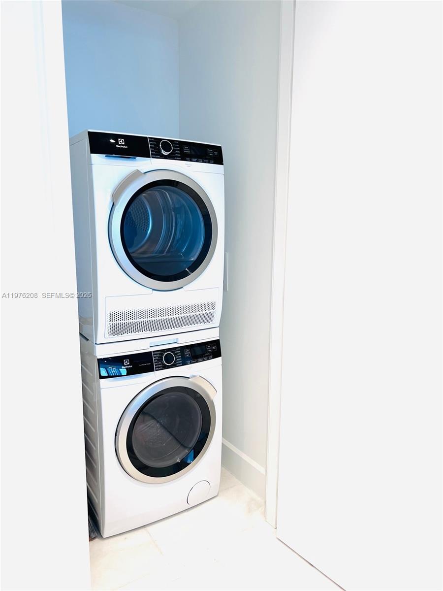 700 NE 26th Ter #3504, Miami FL 33137