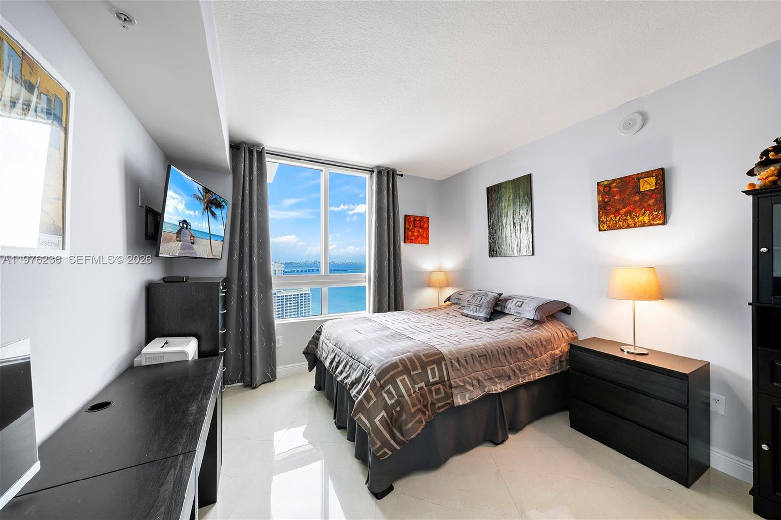 1900 N Bayshore Dr #2512, Miami FL 33132