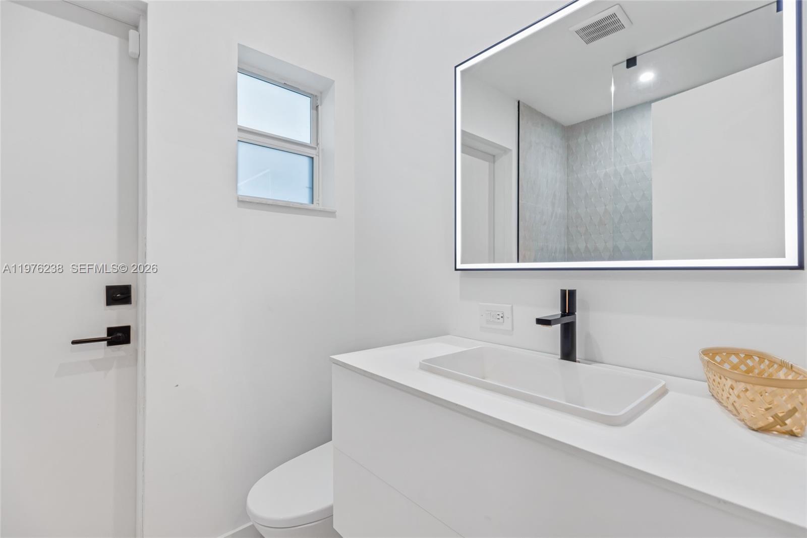 535 NE 50th Ter, Miami FL 33137
