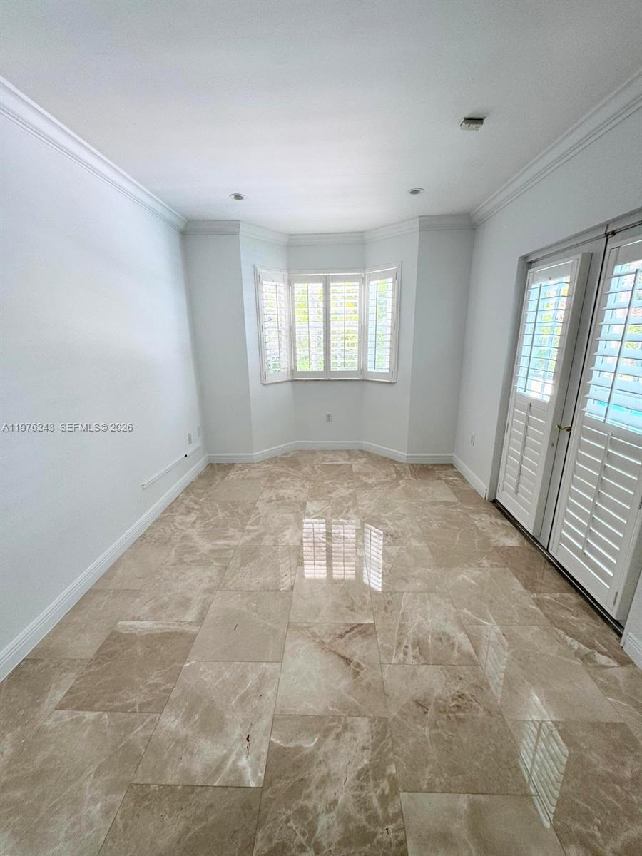 5920 Maynada St #5920, Coral Gables FL 33146