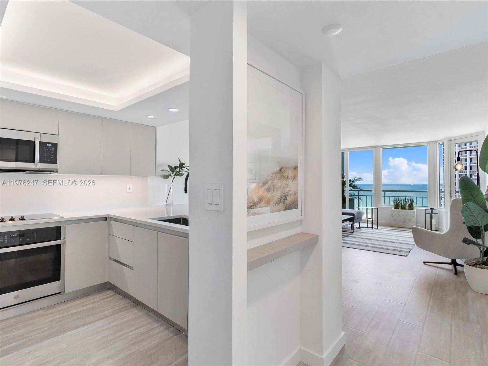 400 S Pointe Dr #2308, Miami Beach FL 33139