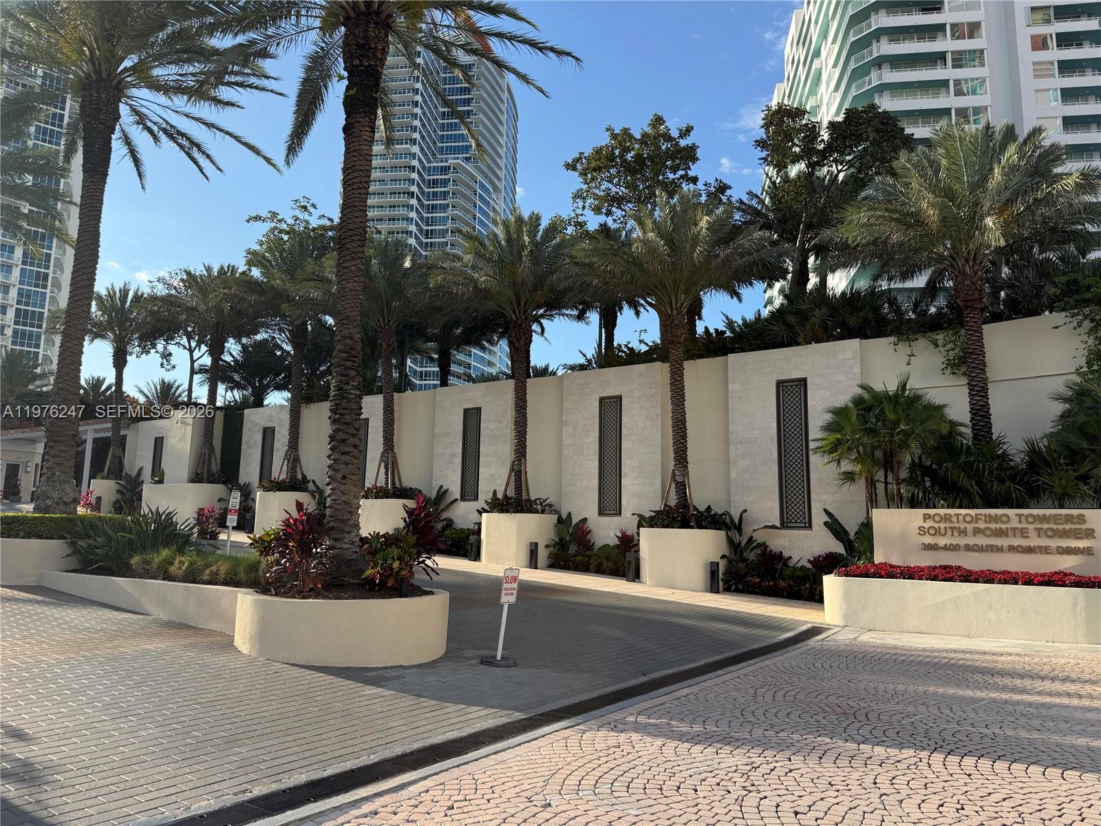 400 S Pointe Dr #2308, Miami Beach FL 33139