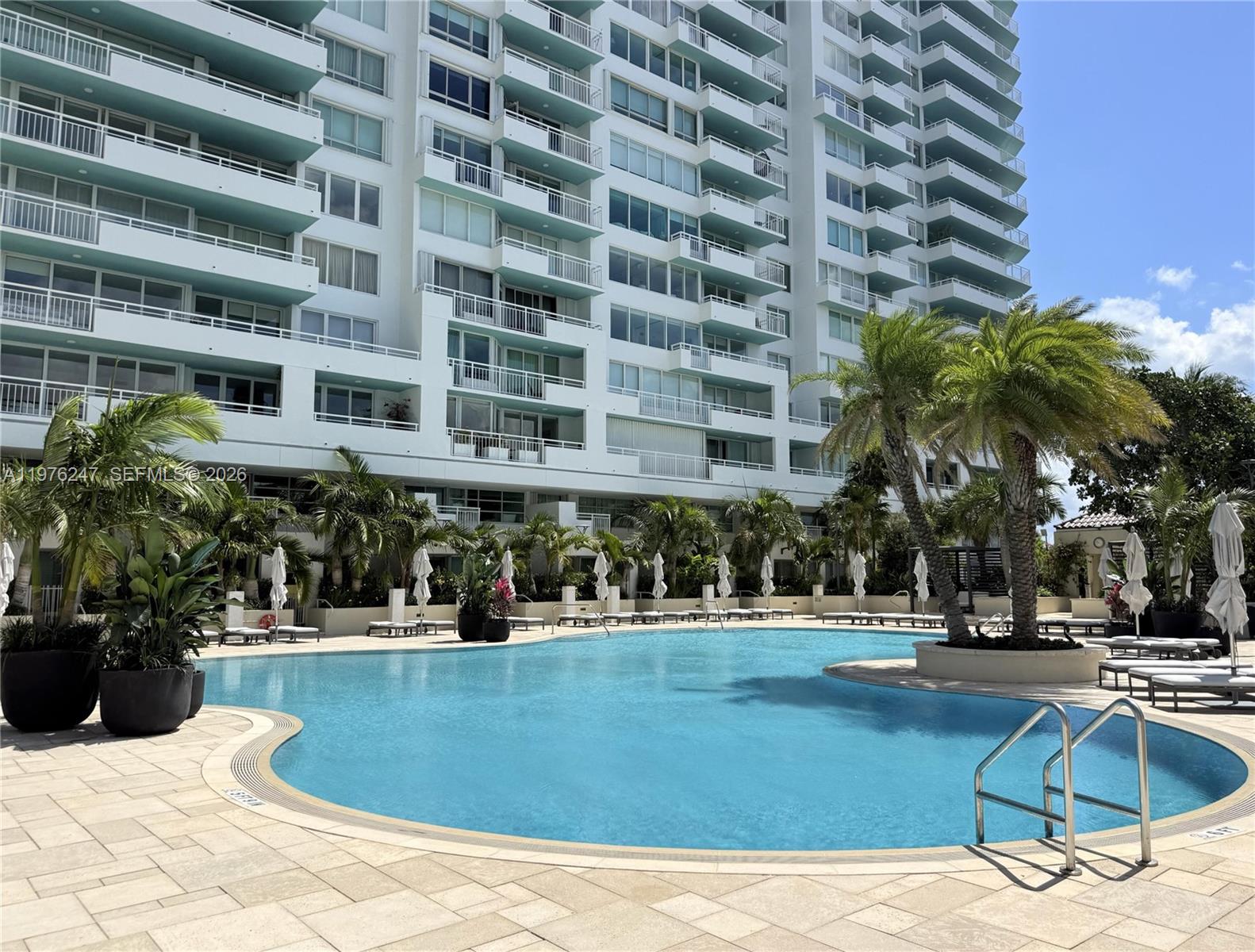 400 S Pointe Dr #2308, Miami Beach FL 33139