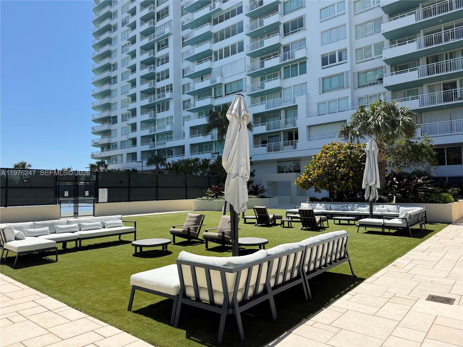 400 S Pointe Dr #2308, Miami Beach FL 33139