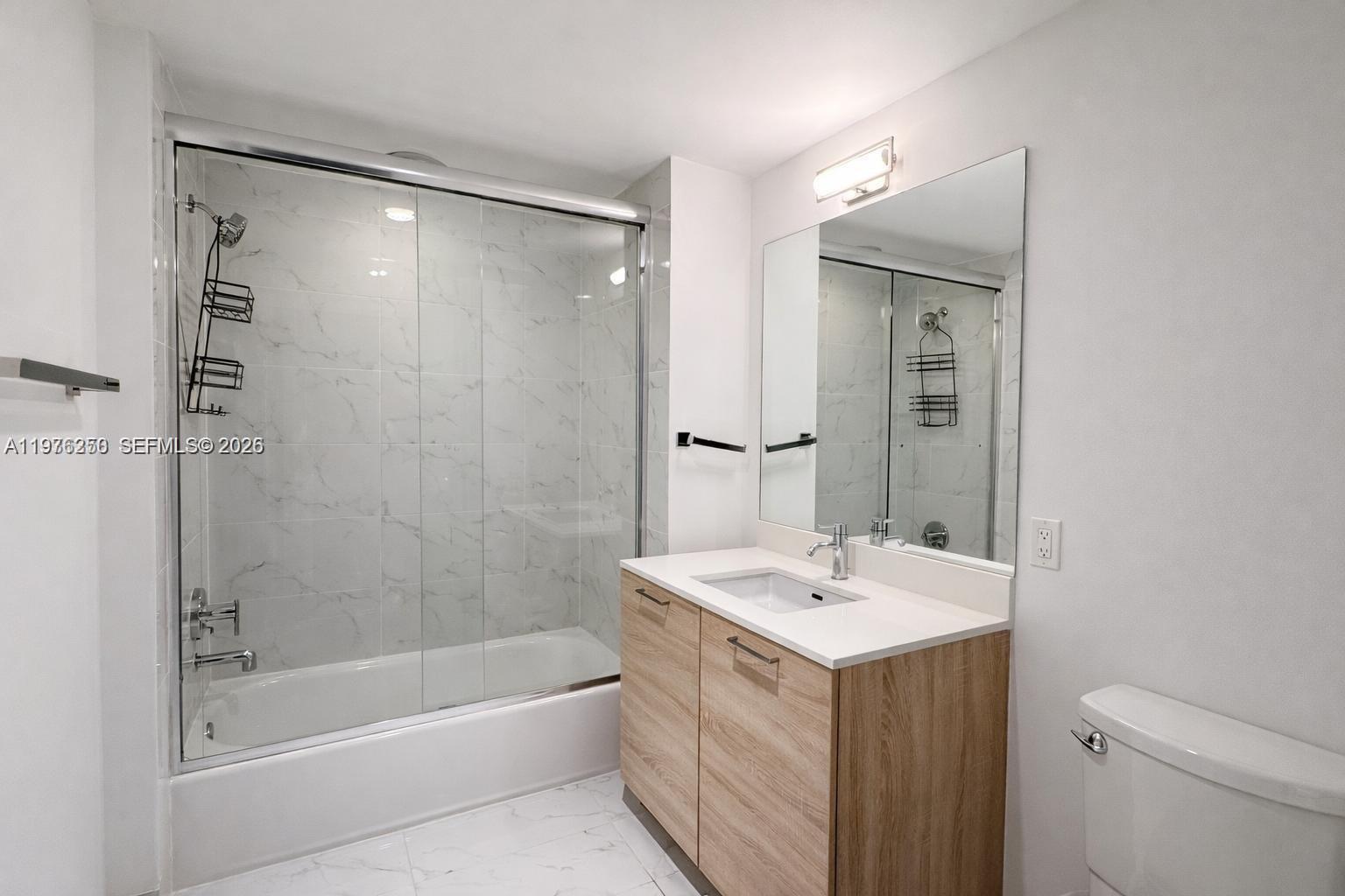16385 Biscayne Blvd #1102, North Miami Beach FL 33160