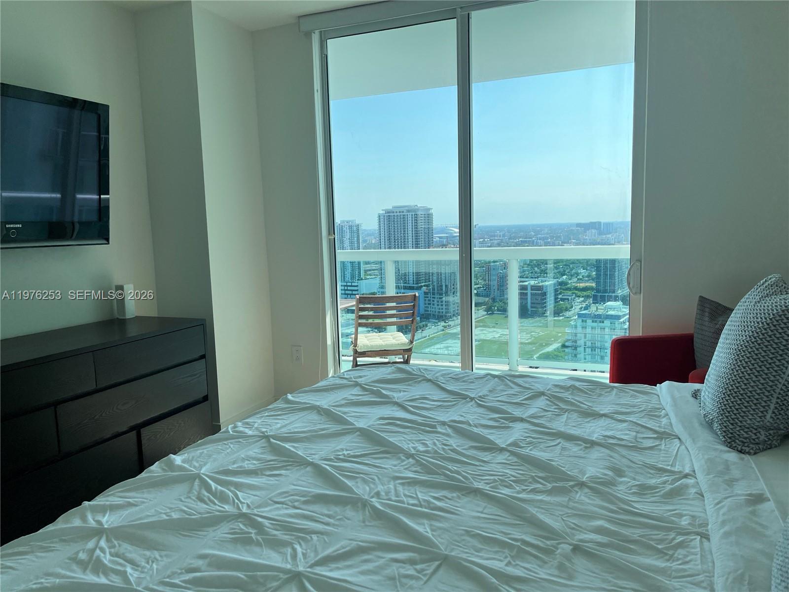 1800 N Bayshore Dr #3810, Miami FL 33132