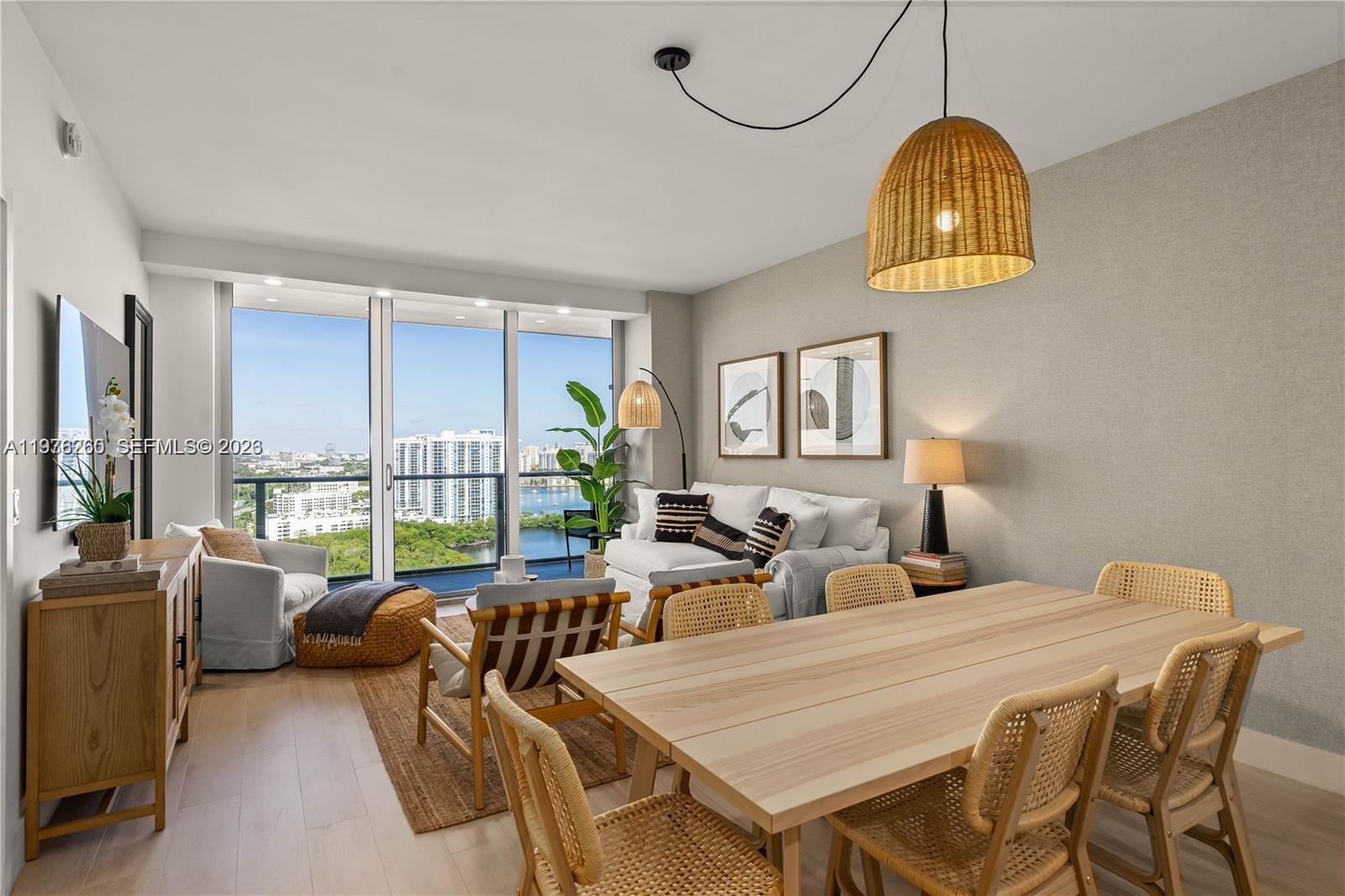 16385 Biscayne Blvd #2406, North Miami Beach FL 33160