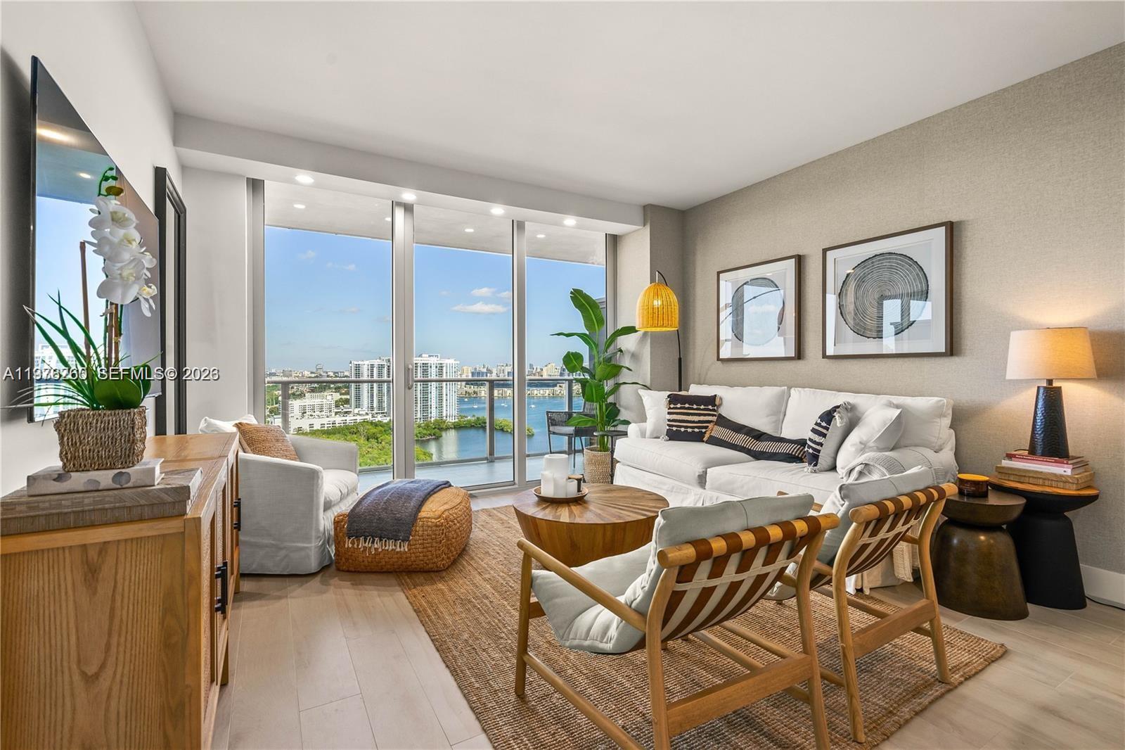 16385 Biscayne Blvd #2406, North Miami Beach FL 33160