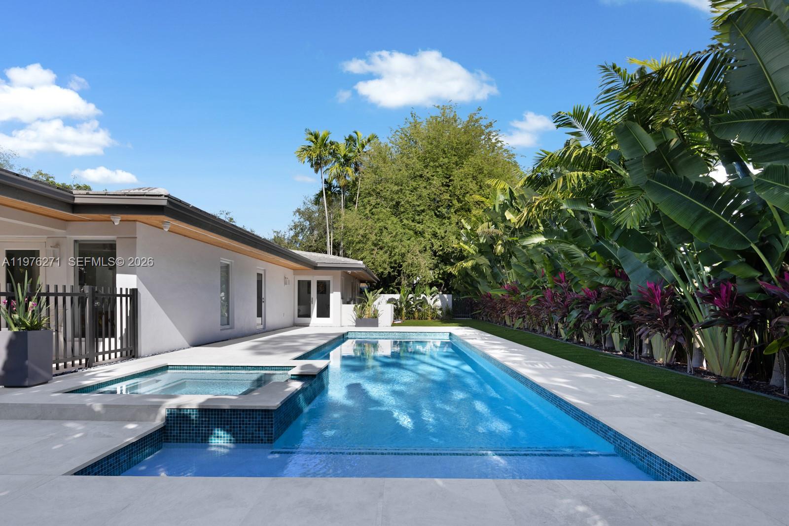 4144 Pinta Ct, Coral Gables FL 33146