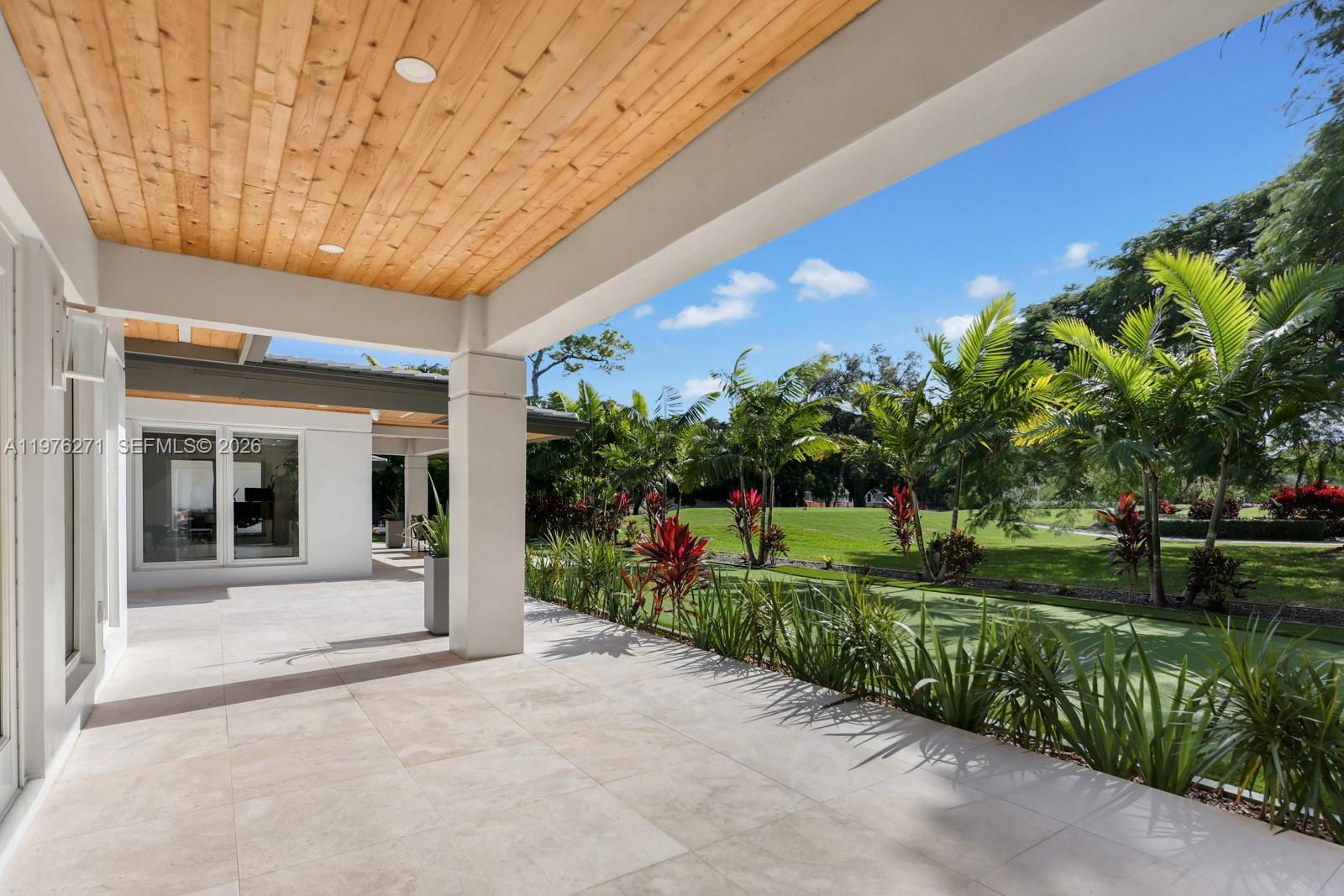 4144 Pinta Ct, Coral Gables FL 33146