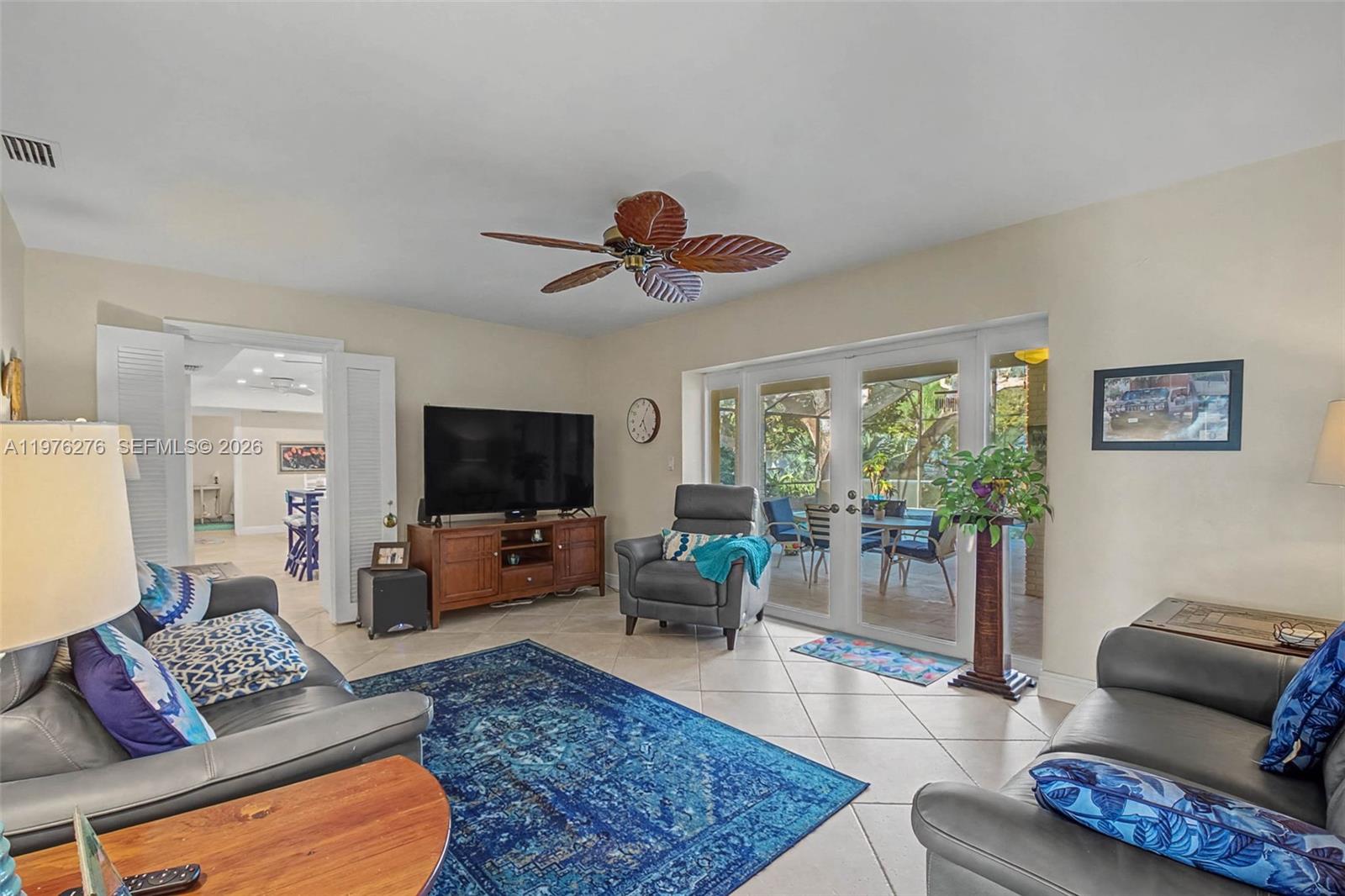 15401 SW 81 Av, Palmetto Bay FL 33157
