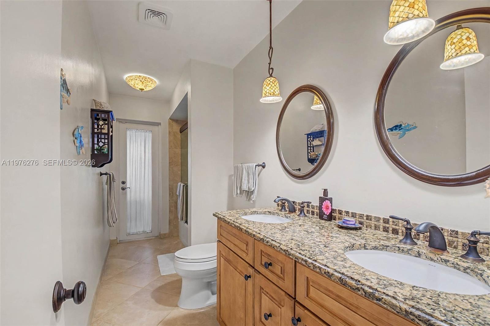 15401 SW 81 Av, Palmetto Bay FL 33157