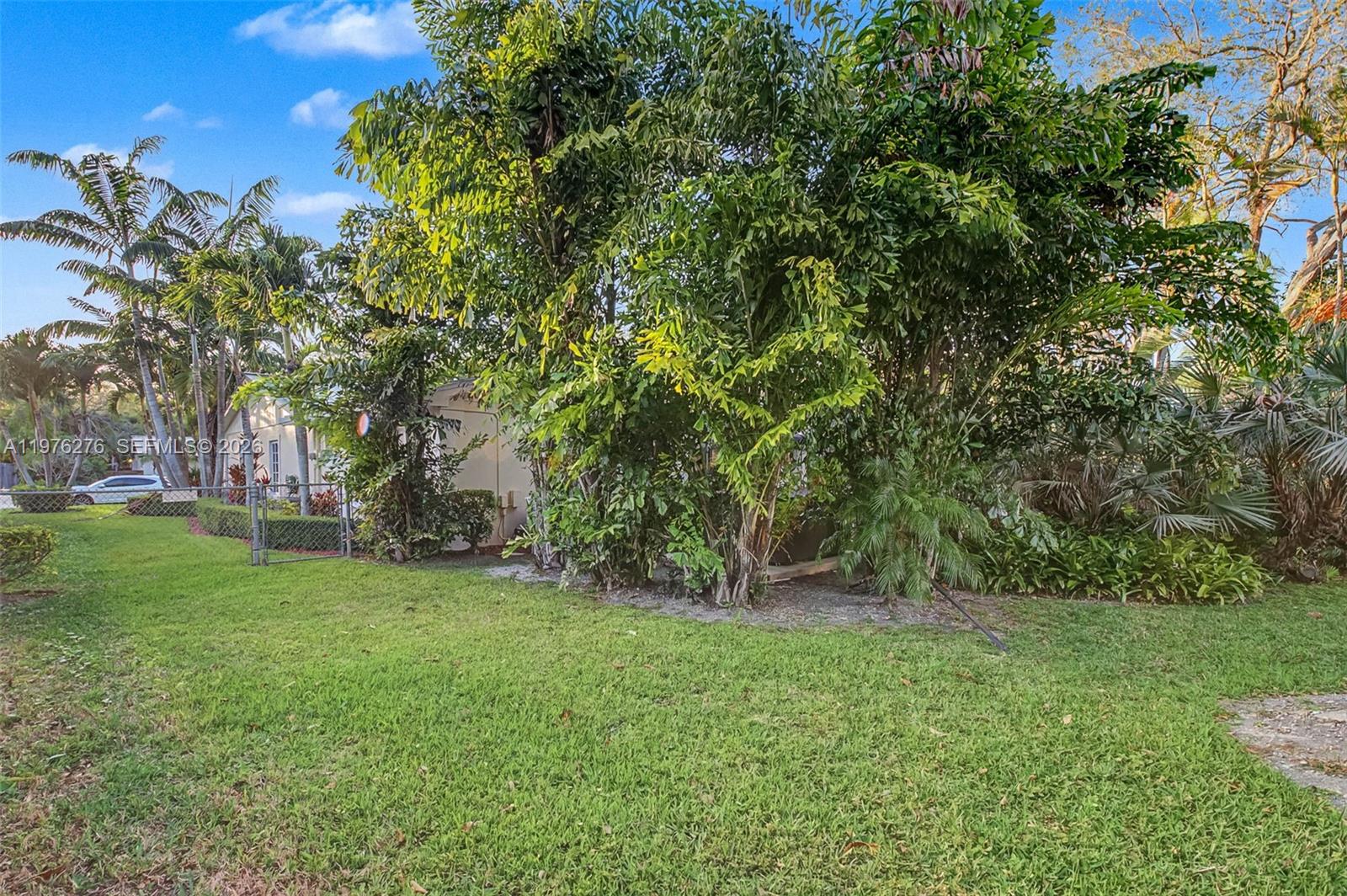 15401 SW 81 Av, Palmetto Bay FL 33157