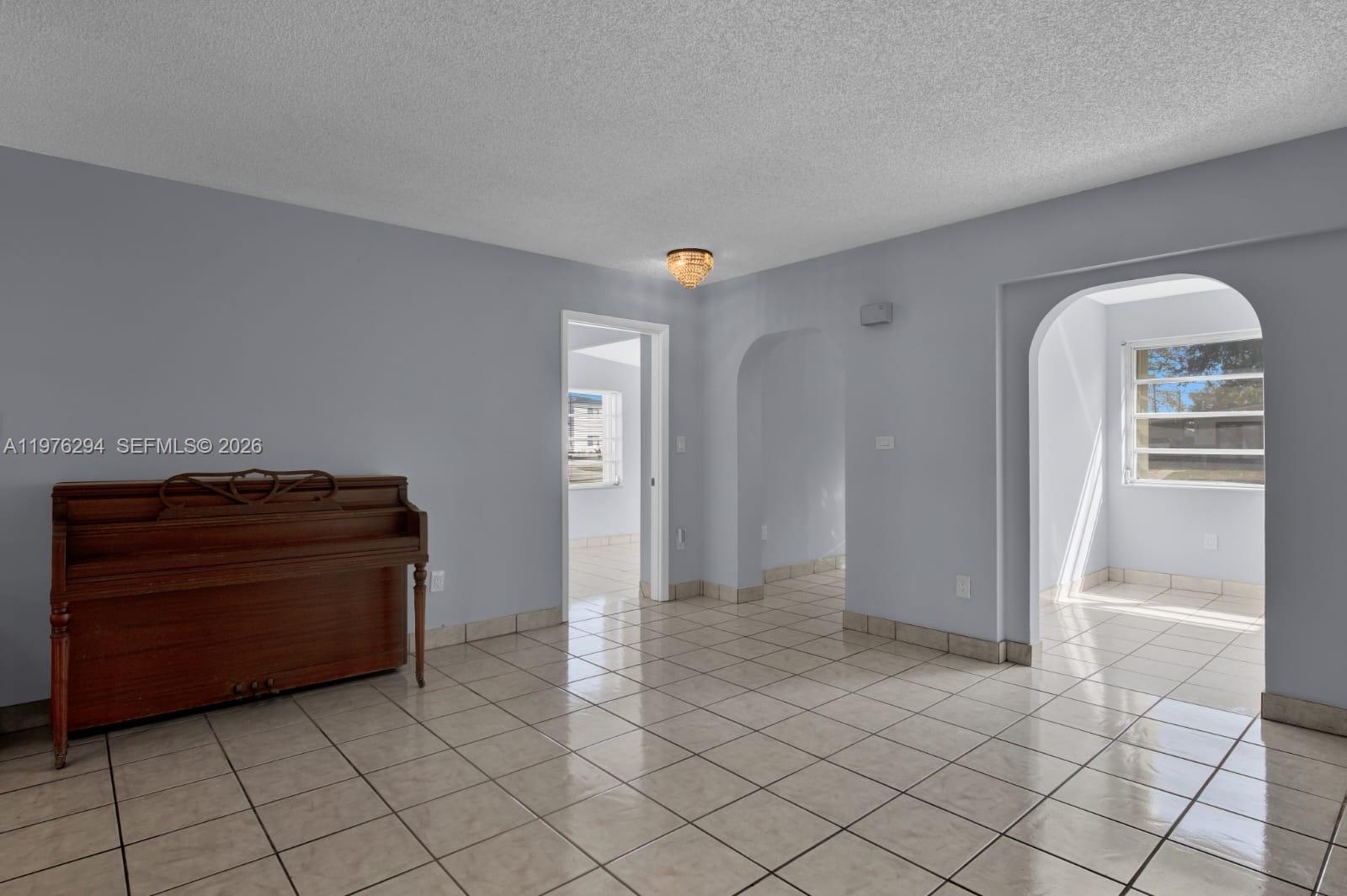 4820 SW 112th Ave, Miami FL 33165