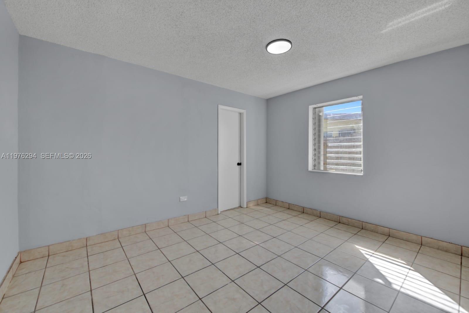 4820 SW 112th Ave, Miami FL 33165