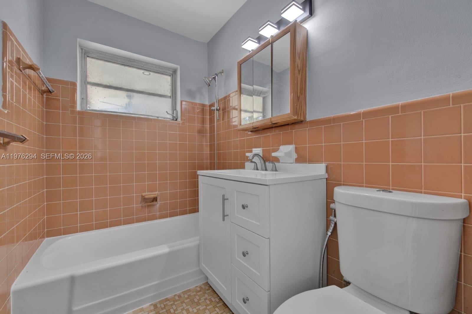 4820 SW 112th Ave, Miami FL 33165
