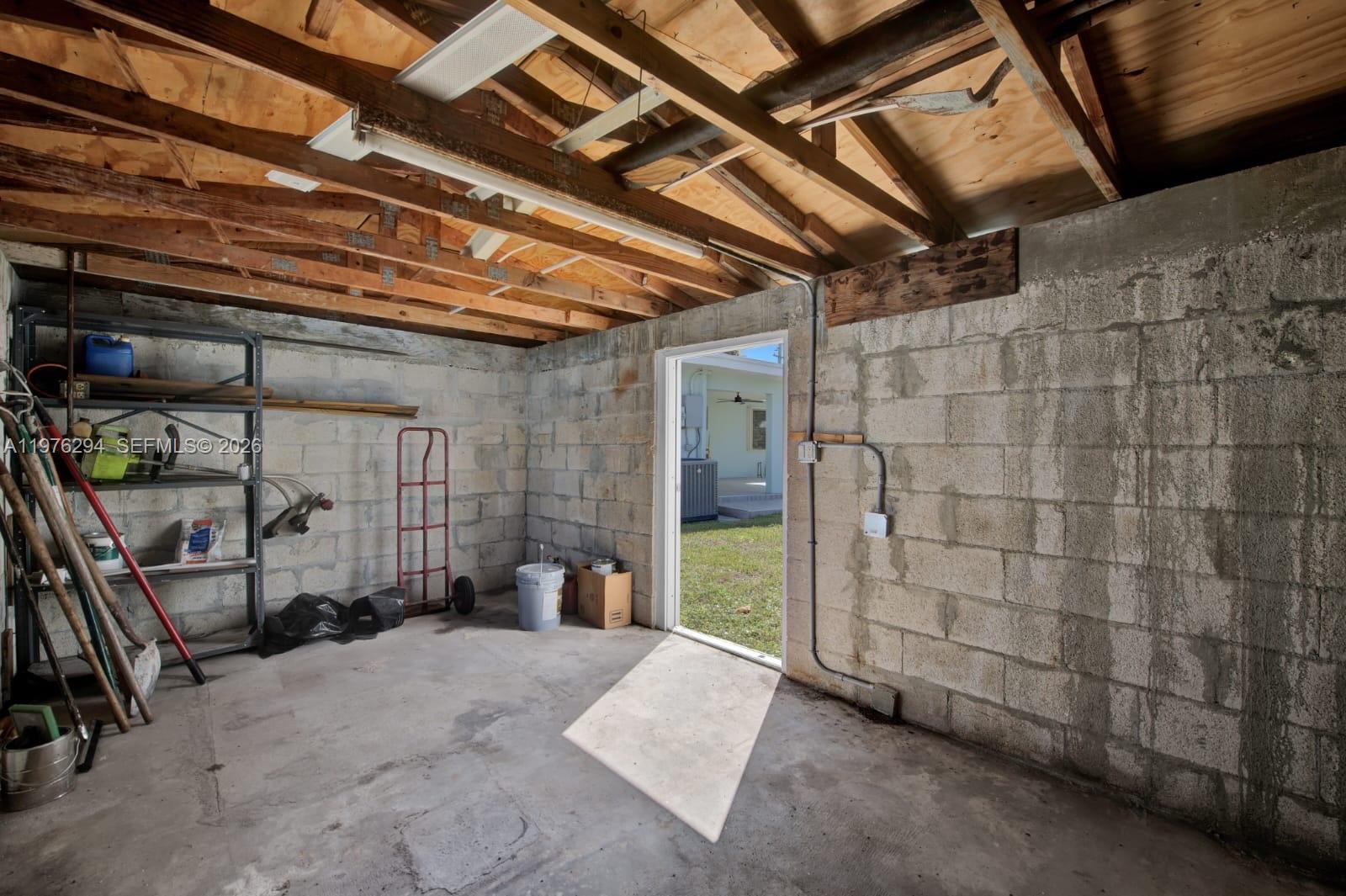 4820 SW 112th Ave, Miami FL 33165