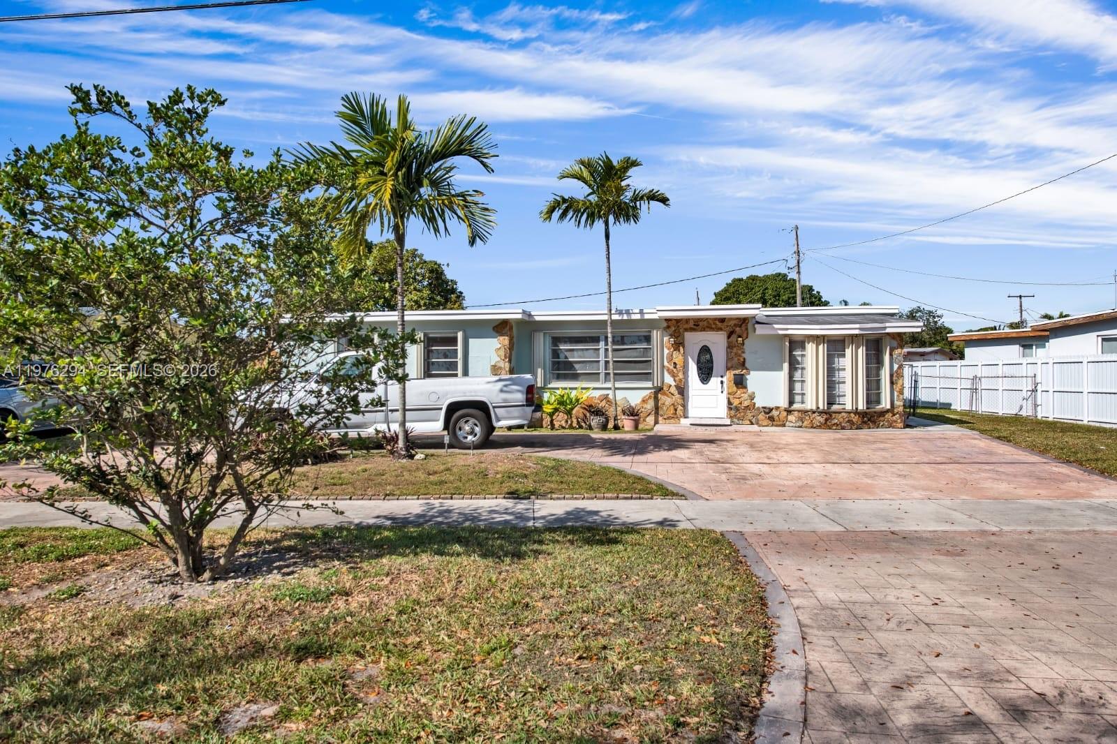 4820 SW 112th Ave, Miami FL 33165