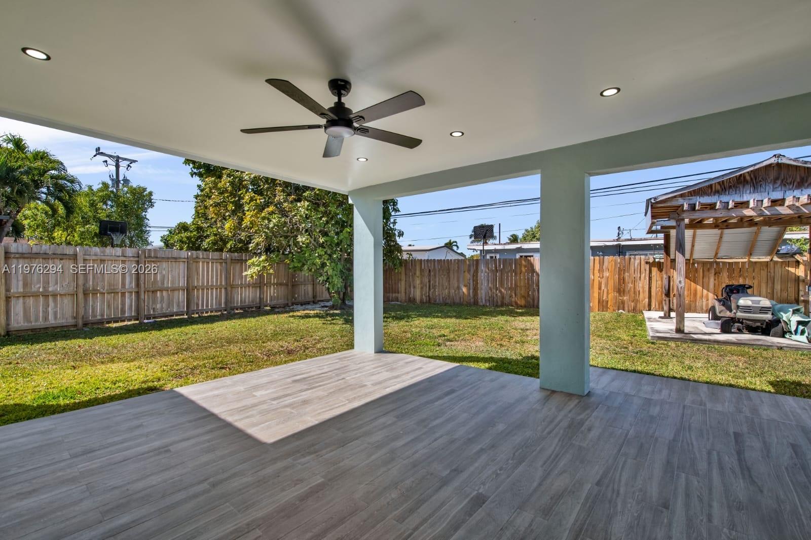 4820 SW 112th Ave, Miami FL 33165